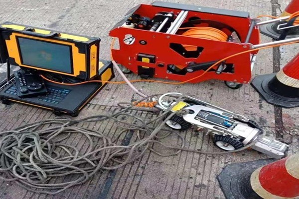 大兴CCTV管道检测机器人